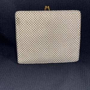 Vintage Whiting & Davis White Old Money Wedding Classy Metal Mesh Wallet Clutch
